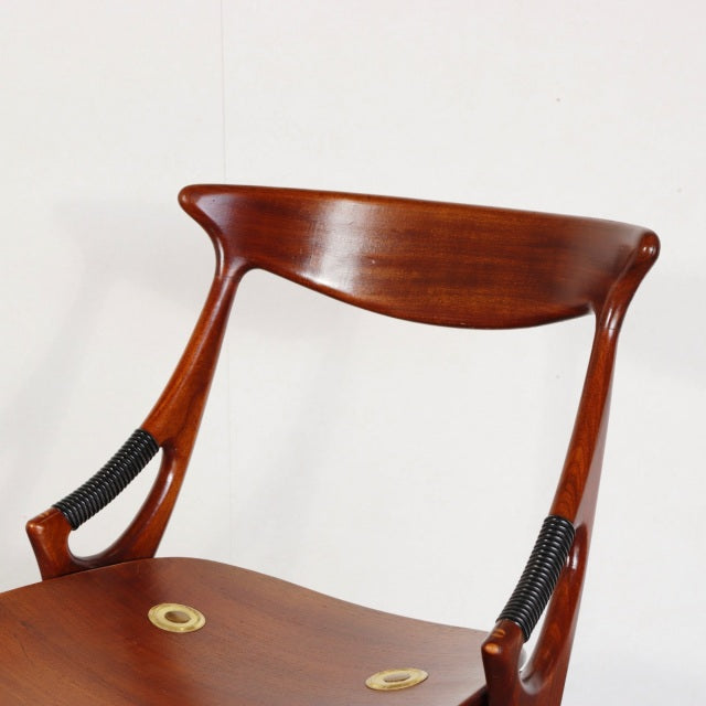 Arne Hovmand-Olsen Model-71 ダイニングチェア　ItemCode-SKOV99d | 送料込
