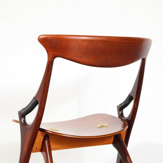 Arne Hovmand-Olsen Model-71 ダイニングチェア　ItemCode-SKOV99e | 送料込
