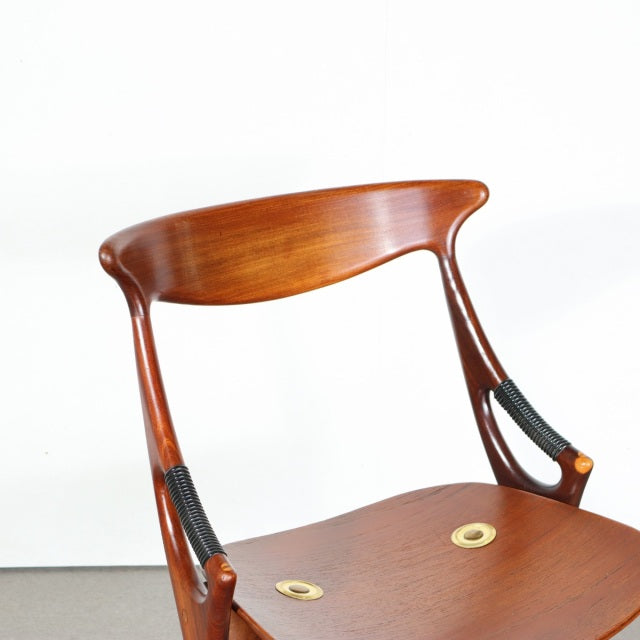 Arne Hovmand-Olsen Model-71 ダイニングチェア　ItemCode-SKOV99f | 送料込