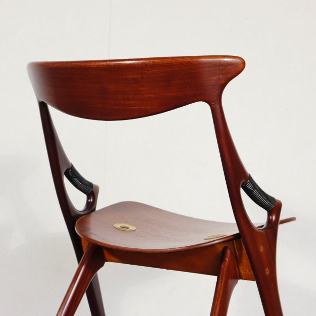 Arne Hovmand-Olsen Model-71 ダイニングチェア　ItemCode-SKOV99f | 送料込