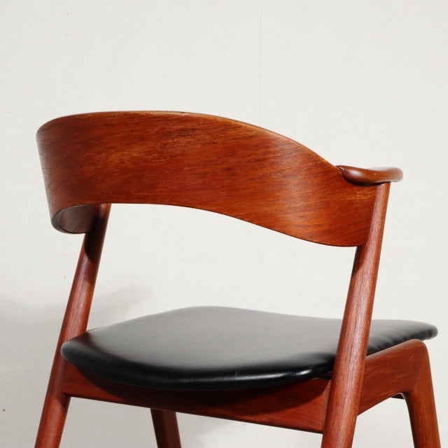 Kai Kristiansen Model-32 ダイニングチェア　ItemCode-SKOV97d | 送料込