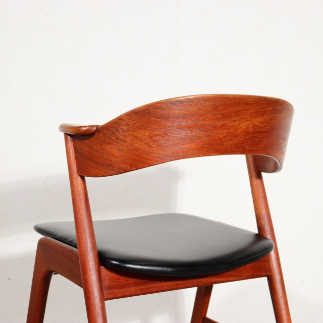 Kai Kristiansen Model-32 ダイニングチェア　ItemCode-SKOV97d | 送料込