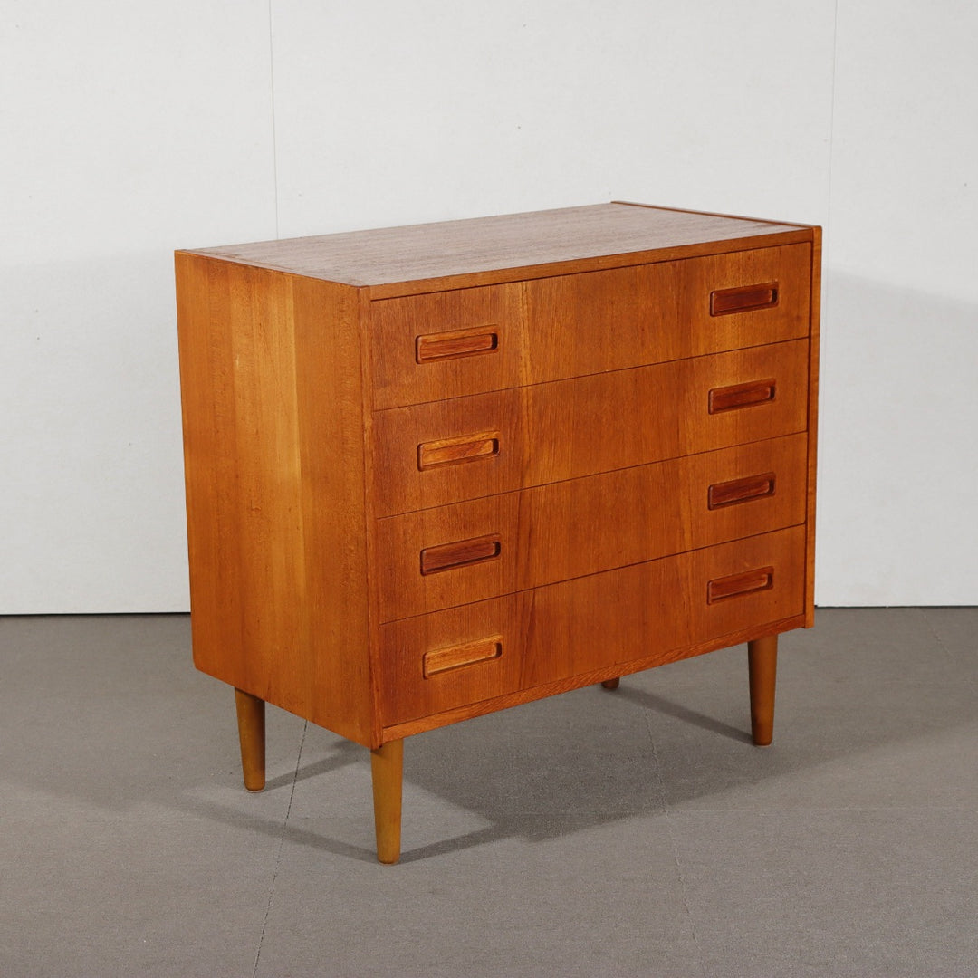 Chest of 4 drawers　ItemCode-SKOV4