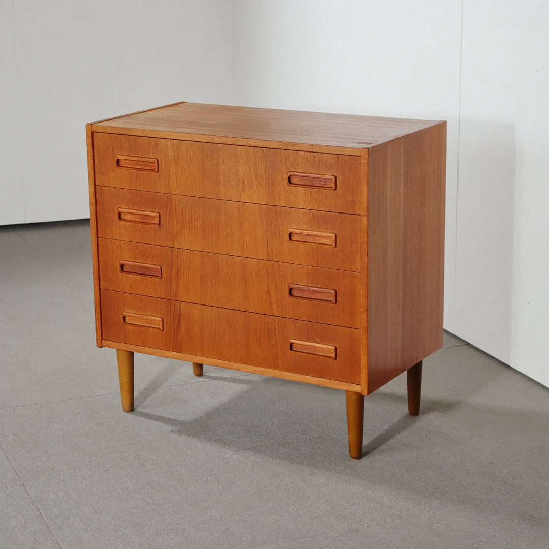 Chest of 4 drawers　ItemCode-SKOV4
