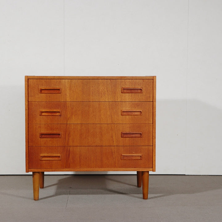 Chest of 4 drawers　ItemCode-SKOV4