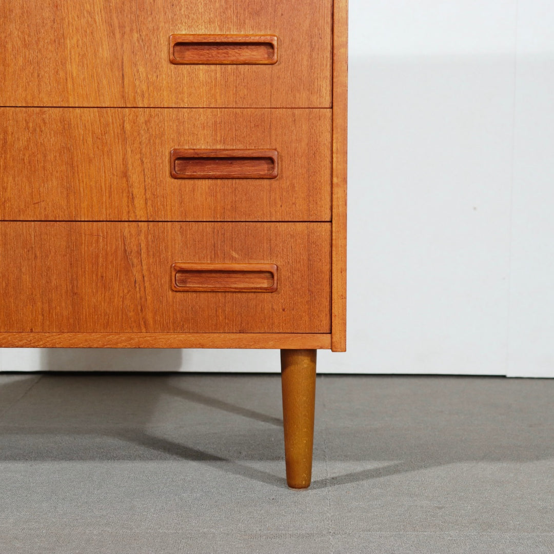 Chest of 4 drawers　ItemCode-SKOV4