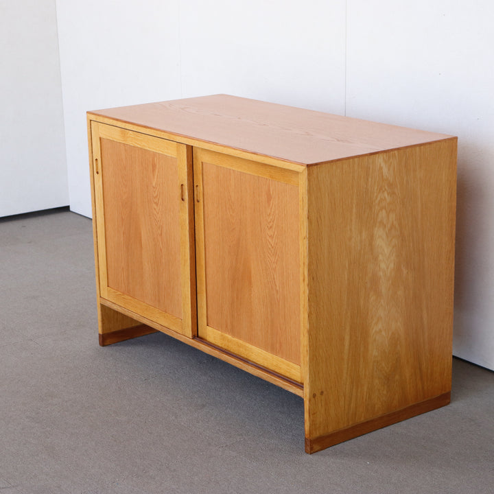 【comingsoon!】 Cabinet by Hans J. Wegner RY ItemCode-JORD01 | 送料込 |