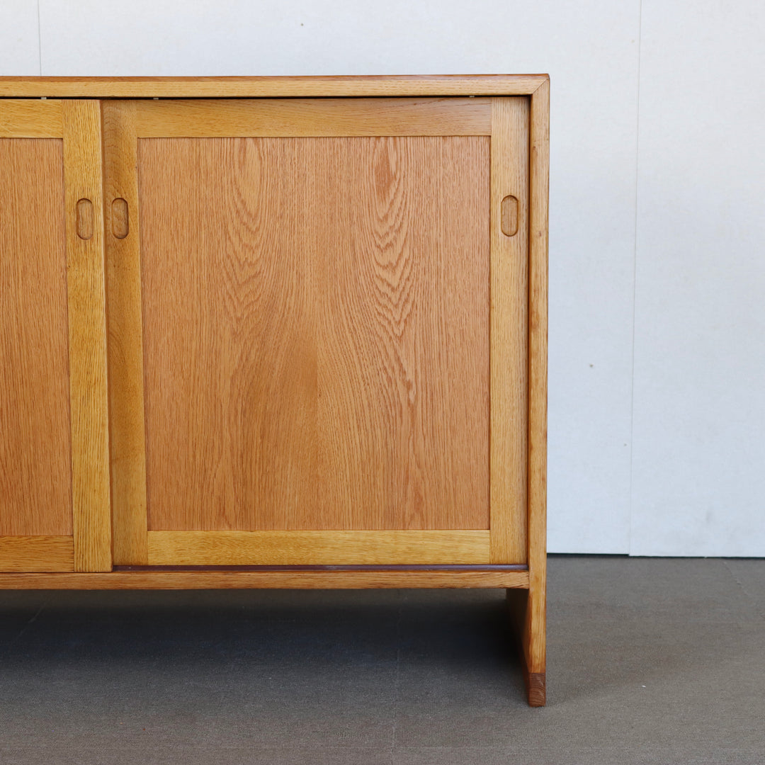 【comingsoon!】 Cabinet by Hans J. Wegner RY ItemCode-JORD01 | 送料込 |
