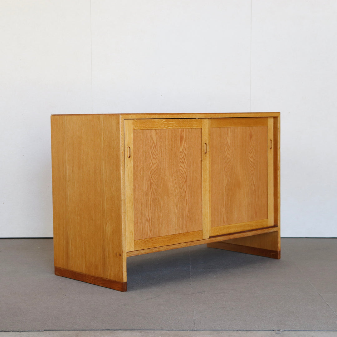 【comingsoon!】 Cabinet by Hans J. Wegner RY ItemCode-JORD01 | 送料込 |
