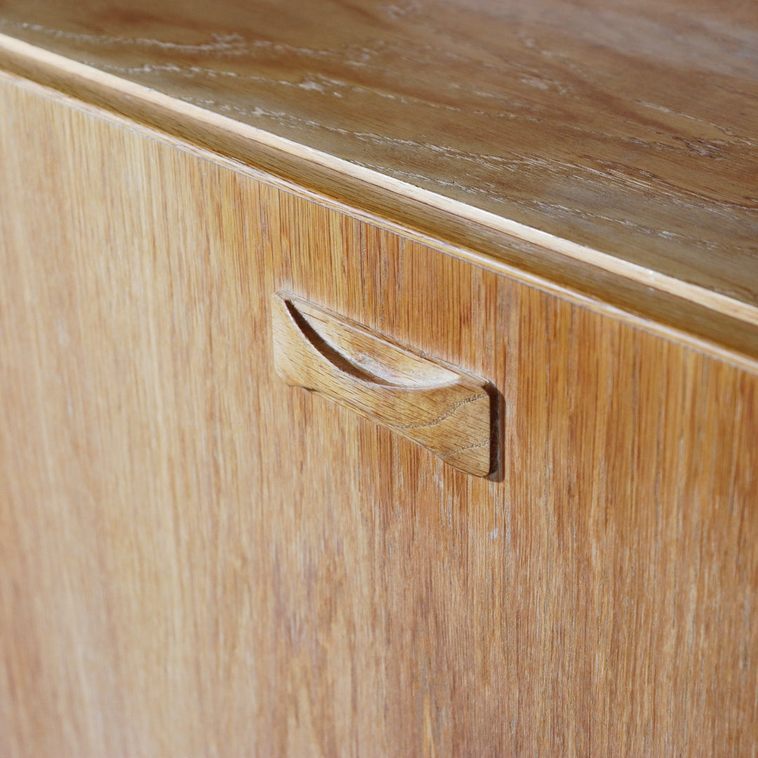 Denmark Cabinet with shelves | ItemCode-VIND15 | 送料込