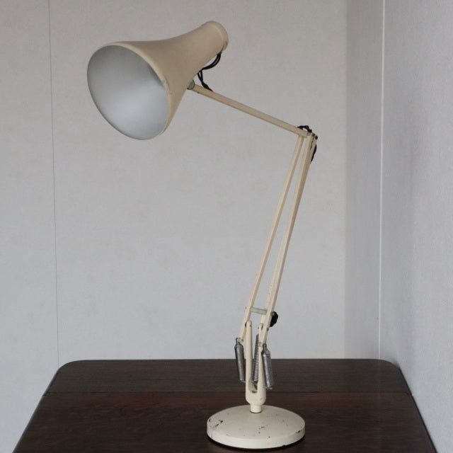 LUXO。　ANGLEPOISE(アングルポイズ)のヴィンテージランプ ItemCode-01100 | 送料込