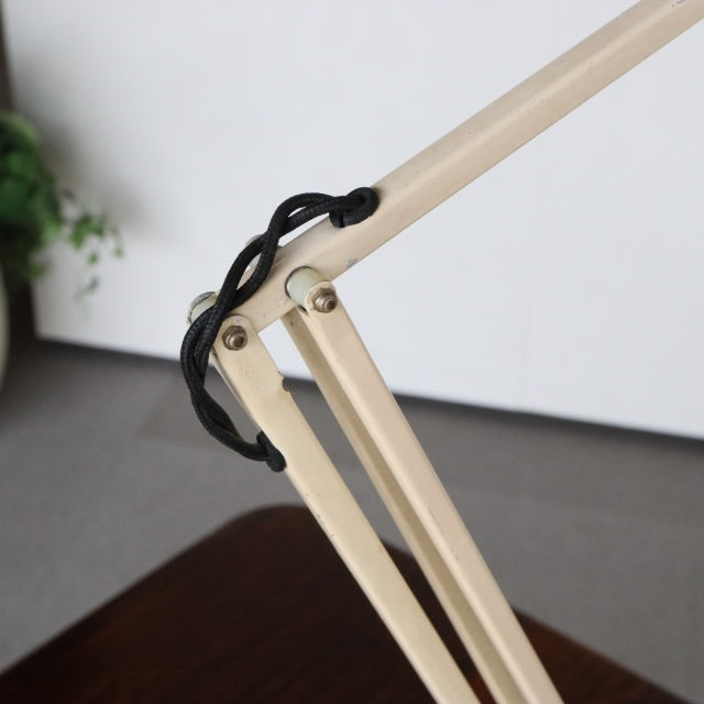 LUXO。　ANGLEPOISE(アングルポイズ)のヴィンテージランプ ItemCode-01100 | 送料込
