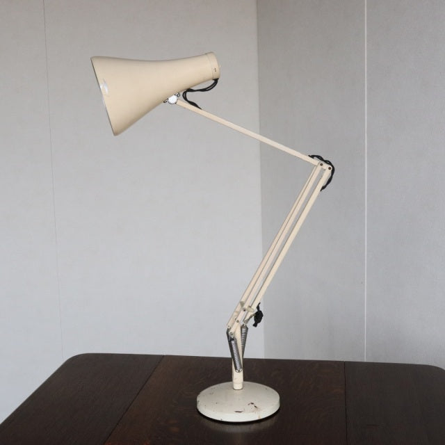 LUXO。　ANGLEPOISE(アングルポイズ)のヴィンテージランプ ItemCode-01100 | 送料込