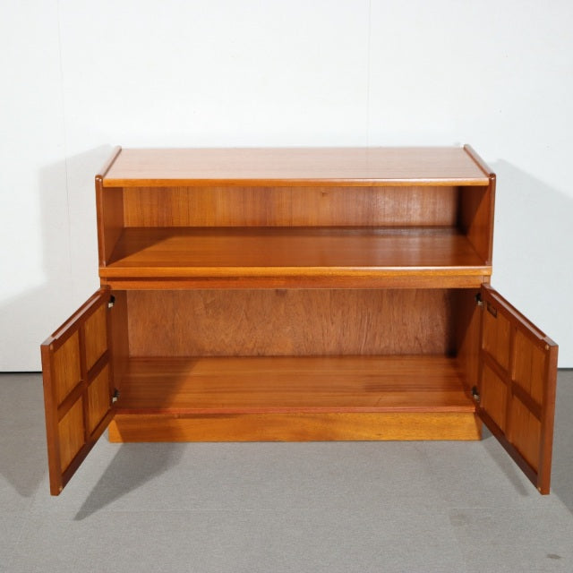 ２サマ専用！  NATHAN SQUARES TV STAND     　商品番号29031