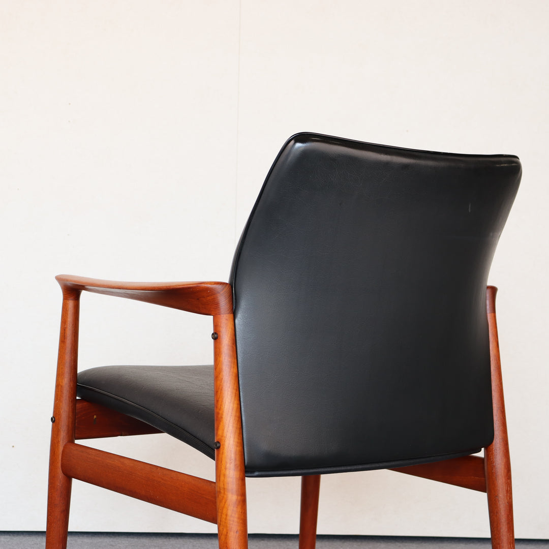Glostrup Mobelfabrik北欧ヴィンテージ アームチェア | ItemCode-JORD22a | 送料込 |