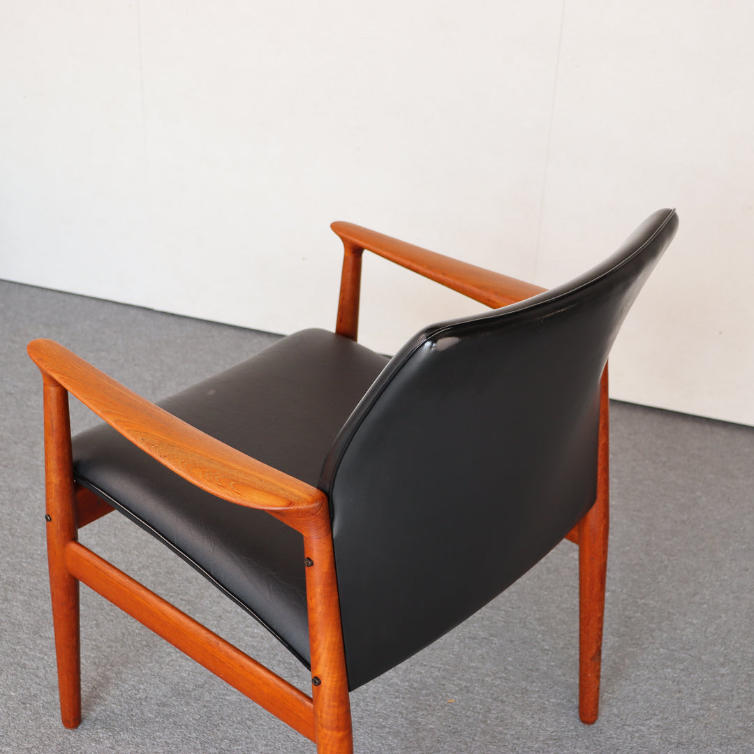 Glostrup Mobelfabrik北欧ヴィンテージ アームチェア | ItemCode-JORD22a | 送料込 |