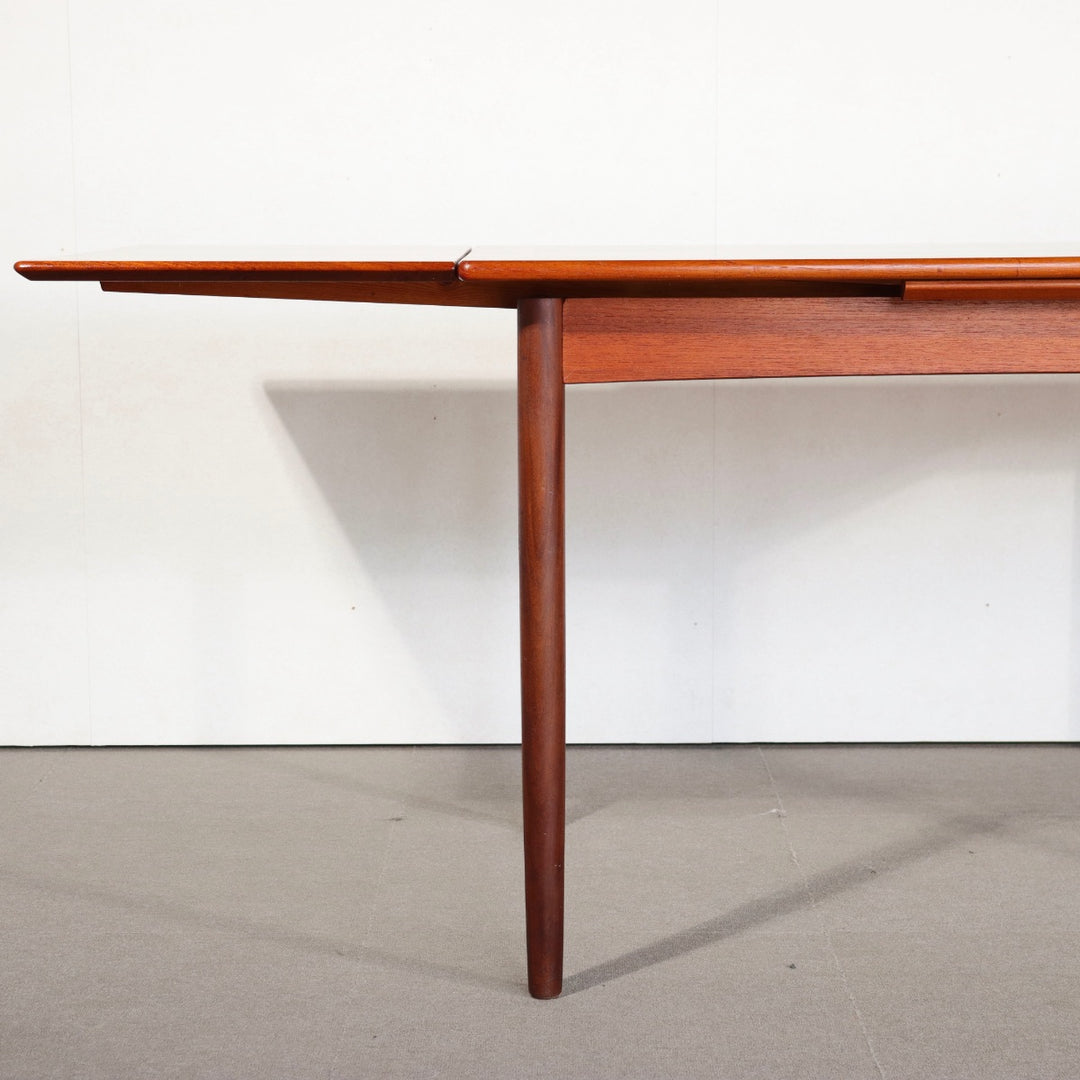 【comingsoon!】 Denmark Dining table | ItemCode-VIND83 | 送料込