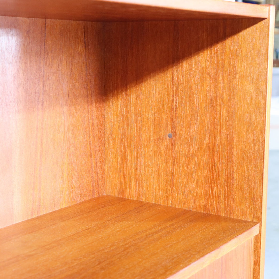 【comingsoon!】 Denmark Cabinet with shelf | ItemCode-VIND43 | 送料込