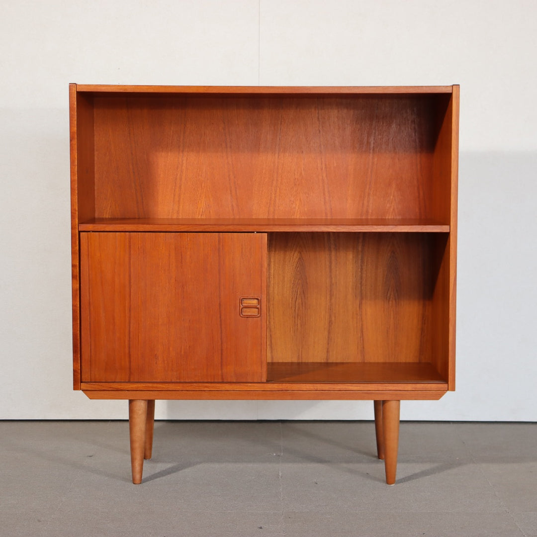 【comingsoon!】 Denmark Cabinet with shelf | ItemCode-VIND43 | 送料込