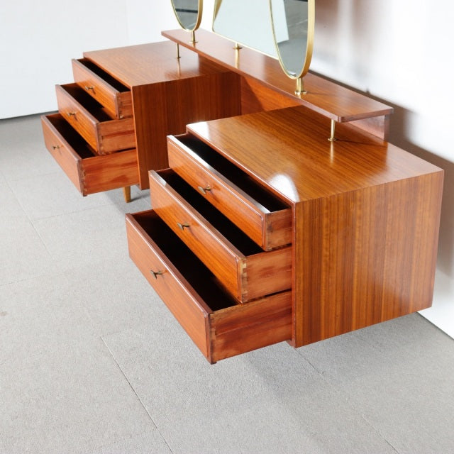 T様専用！【60年前、英国の淑女が首をかしげてウィンクしていた練習相手】　ヴィンテージの３面鏡ドレッサー　チーク材　ItemCode-29029a | 送料込