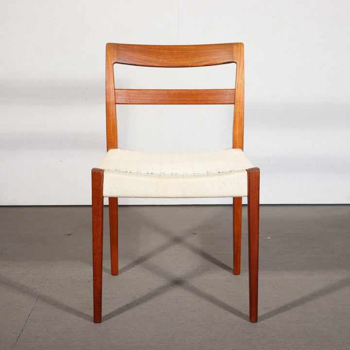 【comingsoon!】　DANISH TEAK DINING CHAIR　ItemCode-29035d
