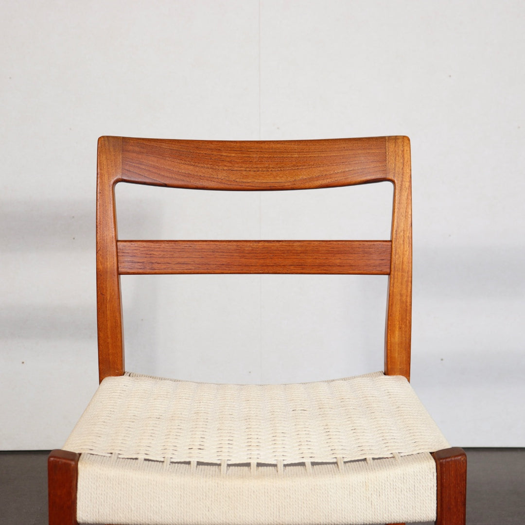【comingsoon!】　DANISH TEAK DINING CHAIR　ItemCode-29035d
