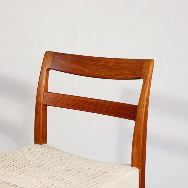 【comingsoon!】　DANISH TEAK DINING CHAIR　ItemCode-29035d