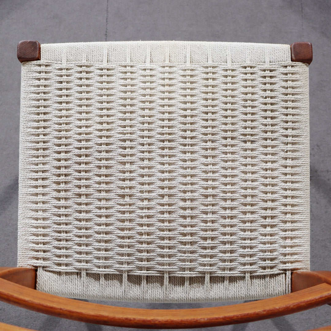 【comingsoon!】　DANISH TEAK DINING CHAIR　ItemCode-29035d