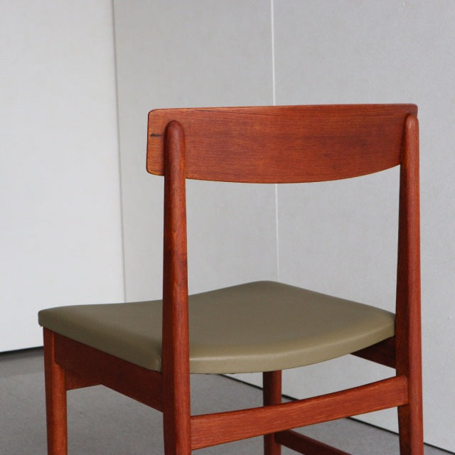 Ulferts Möbler ダイニングチェア　座面張替済 商品番号【022010c】