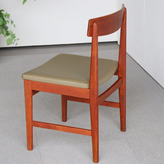 Ulferts Möbler ダイニングチェア　座面張替済 商品番号【022010c】