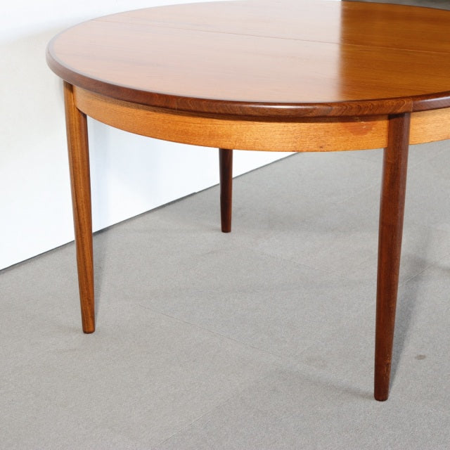 X様専用！　G PLAN CIRCULAR DINING TABLE　再塗装済み　商品番号28111