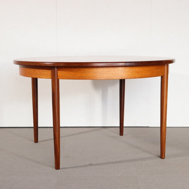 X様専用！　G PLAN CIRCULAR DINING TABLE　再塗装済み　商品番号28111