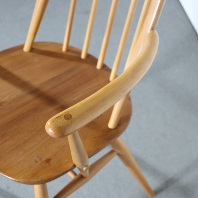 ERCOL(アーコール)ダイニングチェアひじ掛けアリ ItemCode-GLEN23a