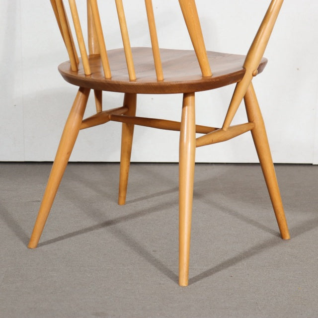 ERCOL(アーコール)ダイニングチェアひじ掛けアリ ItemCode-GLEN23a