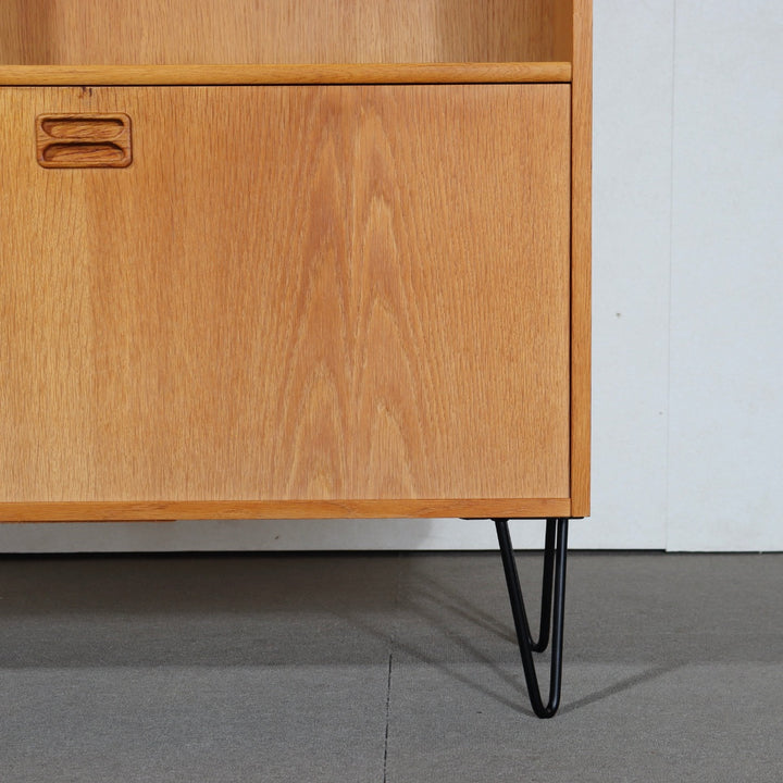 【comingsoon!】　Cabinet with bookcase　ItemCode-SKOV27b