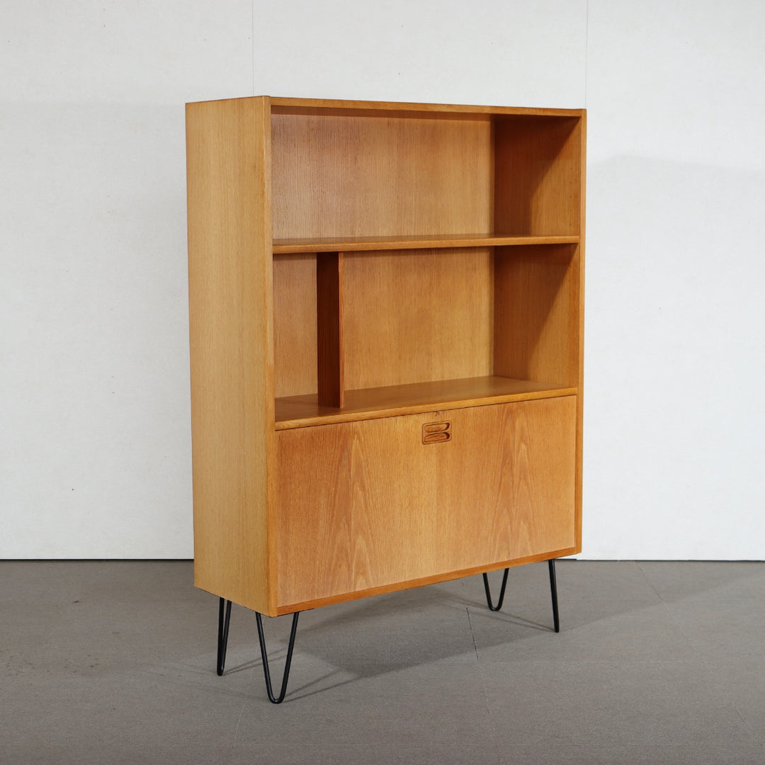 【comingsoon!】　Cabinet with bookcase　ItemCode-SKOV27b