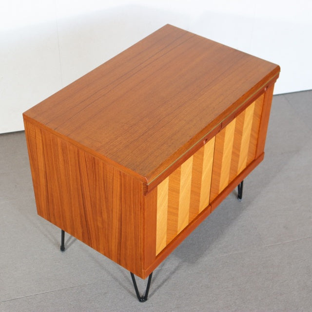 G PLAN HERRINGBONE CABINET     　商品番号29048a
