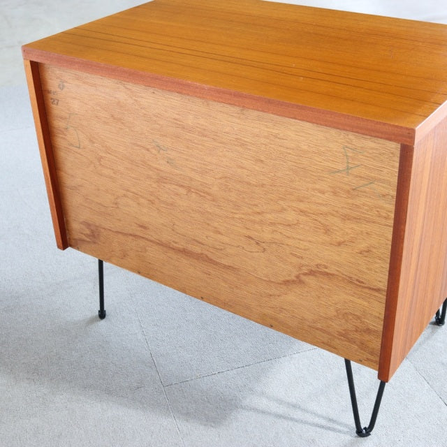 G PLAN HERRINGBONE CABINET     　商品番号29048a