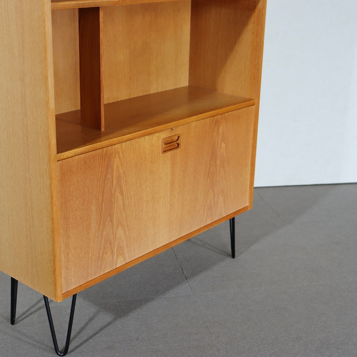 【comingsoon!】　Cabinet with bookcase　ItemCode-SKOV27b