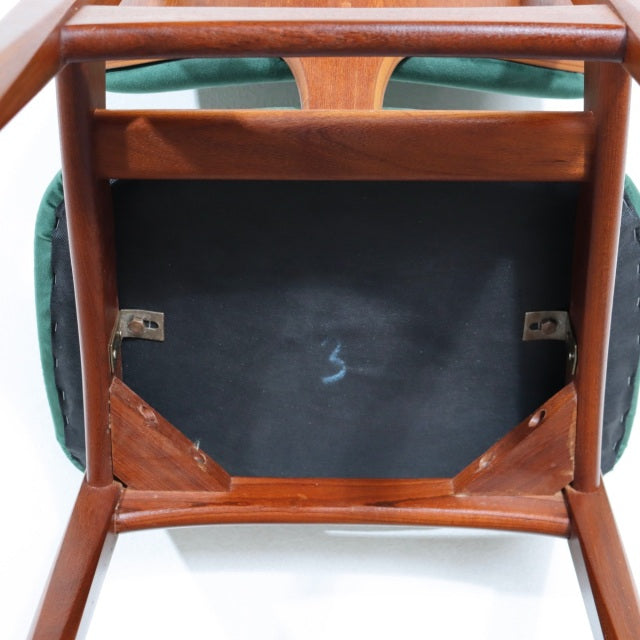 持ち帰り専用！　Elliotts of Newbury(エリオッツオブニューベリー)ダイニングチェア　ItemCode-WOLD43f | 送料込