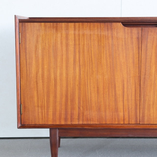 【T様専用】「LONDON生まれLONDON育ちです」ファイン・レディ・ファーニチャーFyne Ladye Furniture　サイドボード　 商品番号【022001】