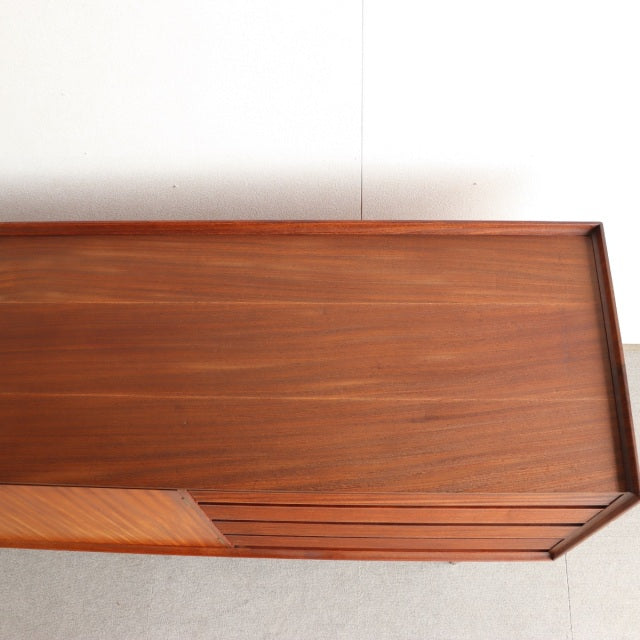 【T様専用】「LONDON生まれLONDON育ちです」ファイン・レディ・ファーニチャーFyne Ladye Furniture　サイドボード　 商品番号【022001】