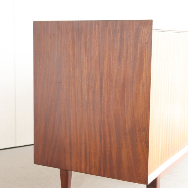 【T様専用】「LONDON生まれLONDON育ちです」ファイン・レディ・ファーニチャーFyne Ladye Furniture　サイドボード　 商品番号【022001】