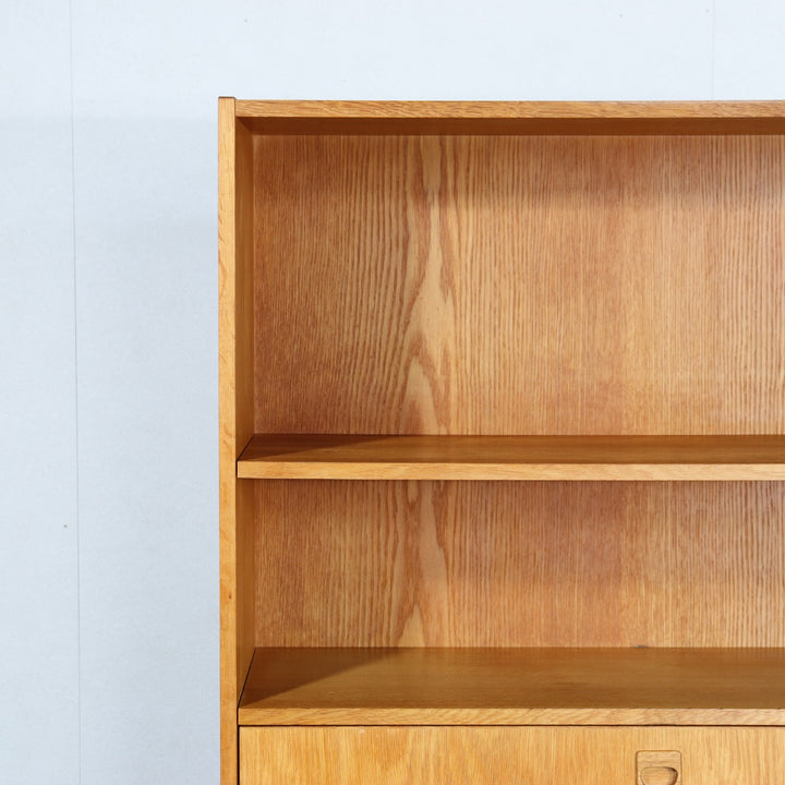 【comingsoon!】　Cabinet with bookcase　ItemCode-SKOV12