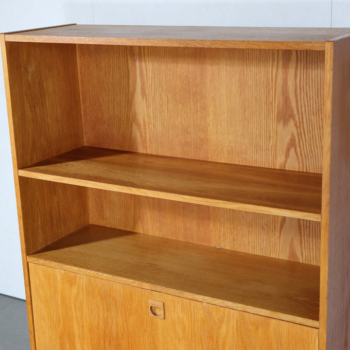 【comingsoon!】　Cabinet with bookcase　ItemCode-SKOV12