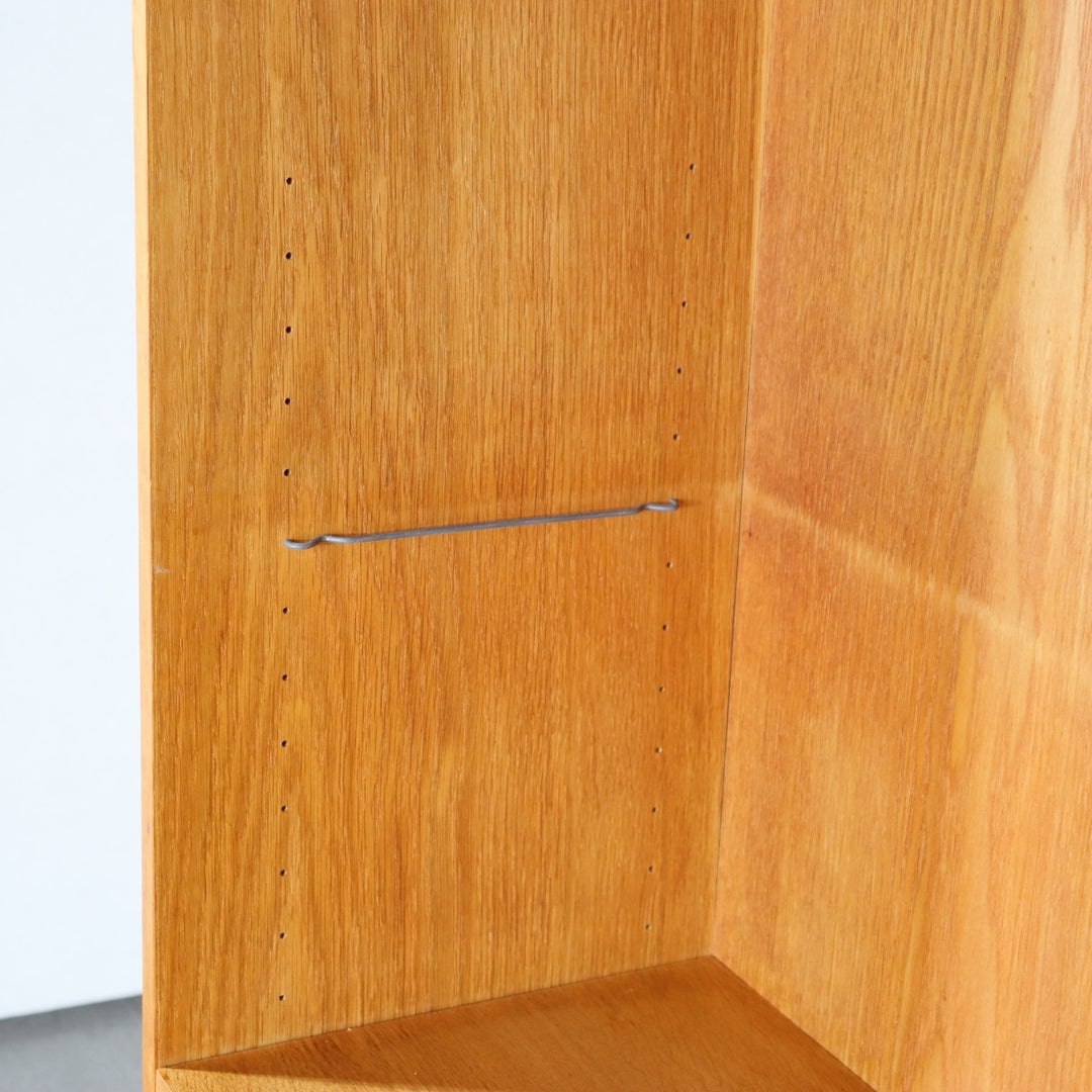 【comingsoon!】　Cabinet with bookcase　ItemCode-SKOV12