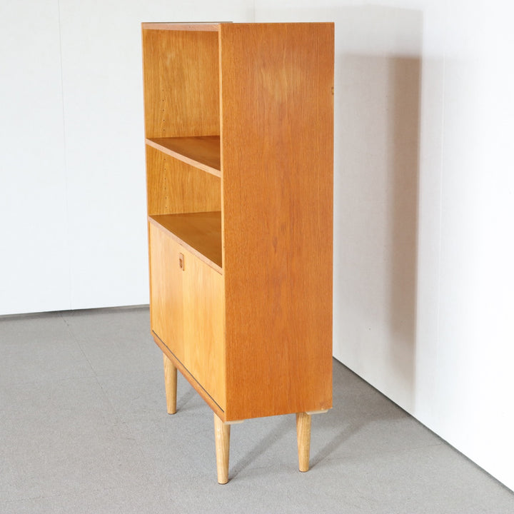 【comingsoon!】　Cabinet with bookcase　ItemCode-SKOV12