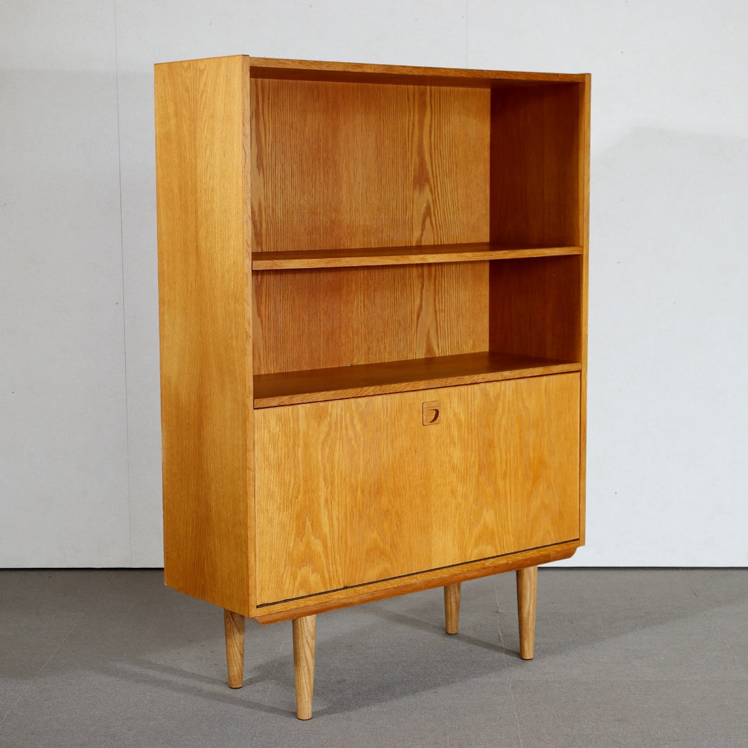 【comingsoon!】　Cabinet with bookcase　ItemCode-SKOV12