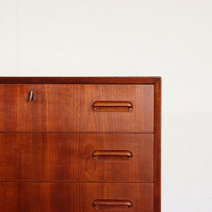 【comingsoon!】 Denmark Chest of 4 drawers | ItemCode-VIND46 | 送料込