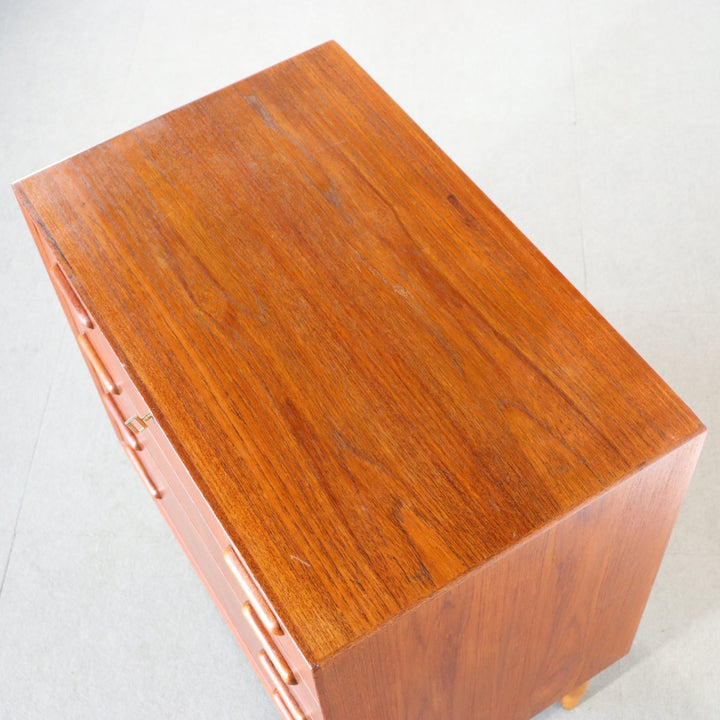 【comingsoon!】 Denmark Chest of 4 drawers | ItemCode-VIND46 | 送料込